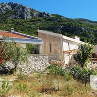 Villa in Montenegro, Budva, 433 sq.m.