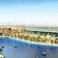 Flat in the city center, at the first line of the sea / lake in United Arab Emirates, Dubai, Ajman, 249 sq.m.
