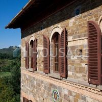 Villa in Italy, Toscana, Arezzo, 750 sq.m.