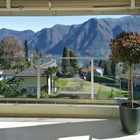 Apartment in the mountains, by the lake in Switzerland, Lugano, 127 sq.m.