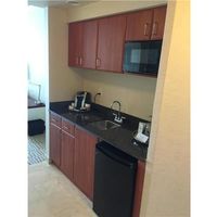 Apartment at the seaside in the USA, Florida, Sunny Isles Beach, 51 sq.m.