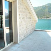 Villa at the seaside in Montenegro, Kotor, 420 sq.m.