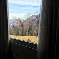 Апартаменты в горах, в лесу в Швейцарии, Лугано, 187 кв.м.