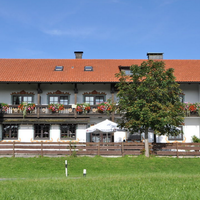 Отель (гостиница) в Германии, Гармиш-Партенкирхен, 827 кв.м.