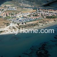 Apartment at the seaside in Republic of Cyprus, Eparchia Larnakas, 97 sq.m.