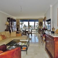 Apartment at the seaside in France, Cannes, 113 sq.m.