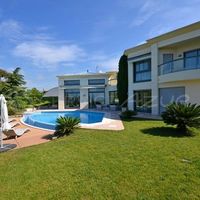 Villa at the seaside in France, Nice, 225 sq.m.