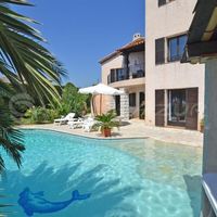 Villa at the seaside in France, Nice, 360 sq.m.