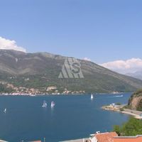 Flat in the suburbs in Montenegro, Tivat, 87 sq.m.