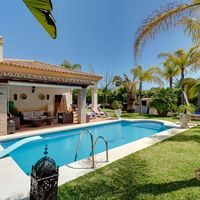 Villa at the seaside in Spain, Andalucia, Marbella, 290 sq.m.