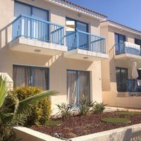 House in the big city, in the suburbs, at the seaside in Republic of Cyprus, Eparchia Pafou, 180 sq.m.