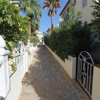 Bungalow in the big city, at the seaside in Spain, Comunitat Valenciana, Torrevieja, 95 sq.m.