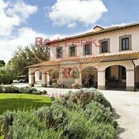 Villa in Italy, Rome, 790 sq.m.