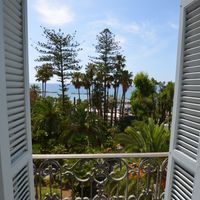 Apartment at the seaside in Italy, San Remo, 360 sq.m.