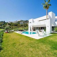 Villa at the seaside in Spain, Andalucia, Marbella, 342 sq.m.