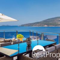 Villa at the spa resort, at the seaside in Turkey, Kalkan, 360 sq.m.