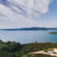 House at the second line of the sea / lake in Croatia, Vodnjan, 154 sq.m.