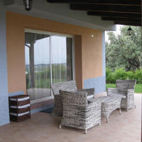 Townhouse at the second line of the sea / lake, in the suburbs in Italy, Liguria, 70 sq.m.
