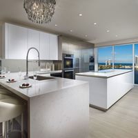 Apartment at the seaside in the USA, Florida, Miami, 260 sq.m.