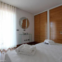 Apartment at the second line of the sea / lake in Portugal, Albufeira, 311 sq.m.
