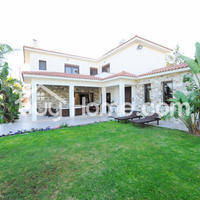 Дом на Кипре, Ларнака, 380 кв.м.
