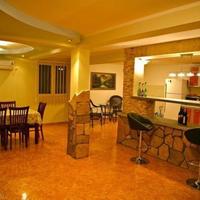 Квартира в Черногории, 375 кв.м.