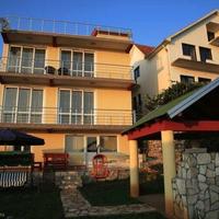 Квартира в Черногории, 375 кв.м.