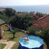 Квартира в Черногории, 375 кв.м.