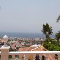 Villa in Spain, Canary Islands, Santa Cruz de Tenerife, 1000 sq.m.
