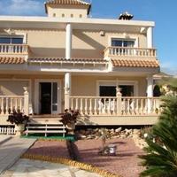 Villa in Spain, Comunitat Valenciana, Alicante, 300 sq.m.