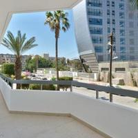 Apartment in the city center in Republic of Cyprus, Lemesou, 150 sq.m.