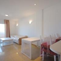 Apartment in the city center in Spain, Comunitat Valenciana, Alicante, 68 sq.m.