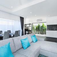 Townhouse in the city center in Thailand, Phuket, 108 sq.m.