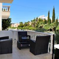 House in the city center in Republic of Cyprus, Eparchia Pafou, 97 sq.m.