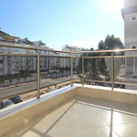 Апартаменты в центре города в Турции, 80 кв.м.