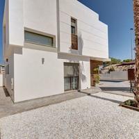 House in the suburbs in Spain, Comunitat Valenciana, Alicante, 195 sq.m.