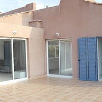 Apartment in the suburbs in Republic of Cyprus, Eparchia Pafou, 136 sq.m.