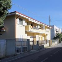 Apartment in the city center in Italy, Vibo Valentia, 65 sq.m.