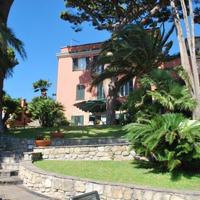 Villa at the first line of the sea / lake in Italy, San Donnino, 350 sq.m.