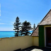 Villa at the first line of the sea / lake in Italy, San Donnino, 440 sq.m.