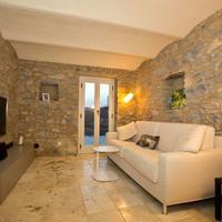 Villa in the suburbs in Italy, San Donnino, 100 sq.m.
