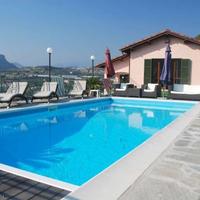 Villa in the suburbs in Italy, San Donnino, 250 sq.m.