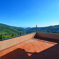 Villa in the suburbs in Italy, San Donnino, 235 sq.m.