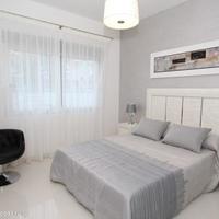 Flat in the suburbs in Spain, Comunitat Valenciana, Alicante, 98 sq.m.