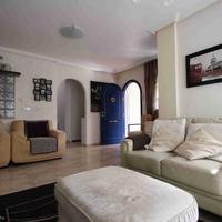 Villa in the city center in Spain, Comunitat Valenciana, Alicante, 93 sq.m.