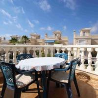 Villa in the city center in Spain, Comunitat Valenciana, Alicante, 93 sq.m.