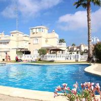 Villa in the city center in Spain, Comunitat Valenciana, Alicante, 93 sq.m.