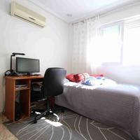 Villa in the city center in Spain, Comunitat Valenciana, Alicante, 93 sq.m.