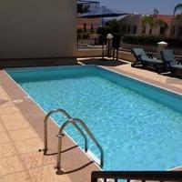 Flat in the suburbs in Republic of Cyprus, Eparchia Pafou, 94 sq.m.