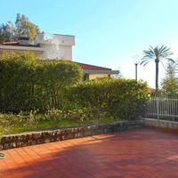 Villa in the city center in Italy, San Donnino, 100 sq.m.